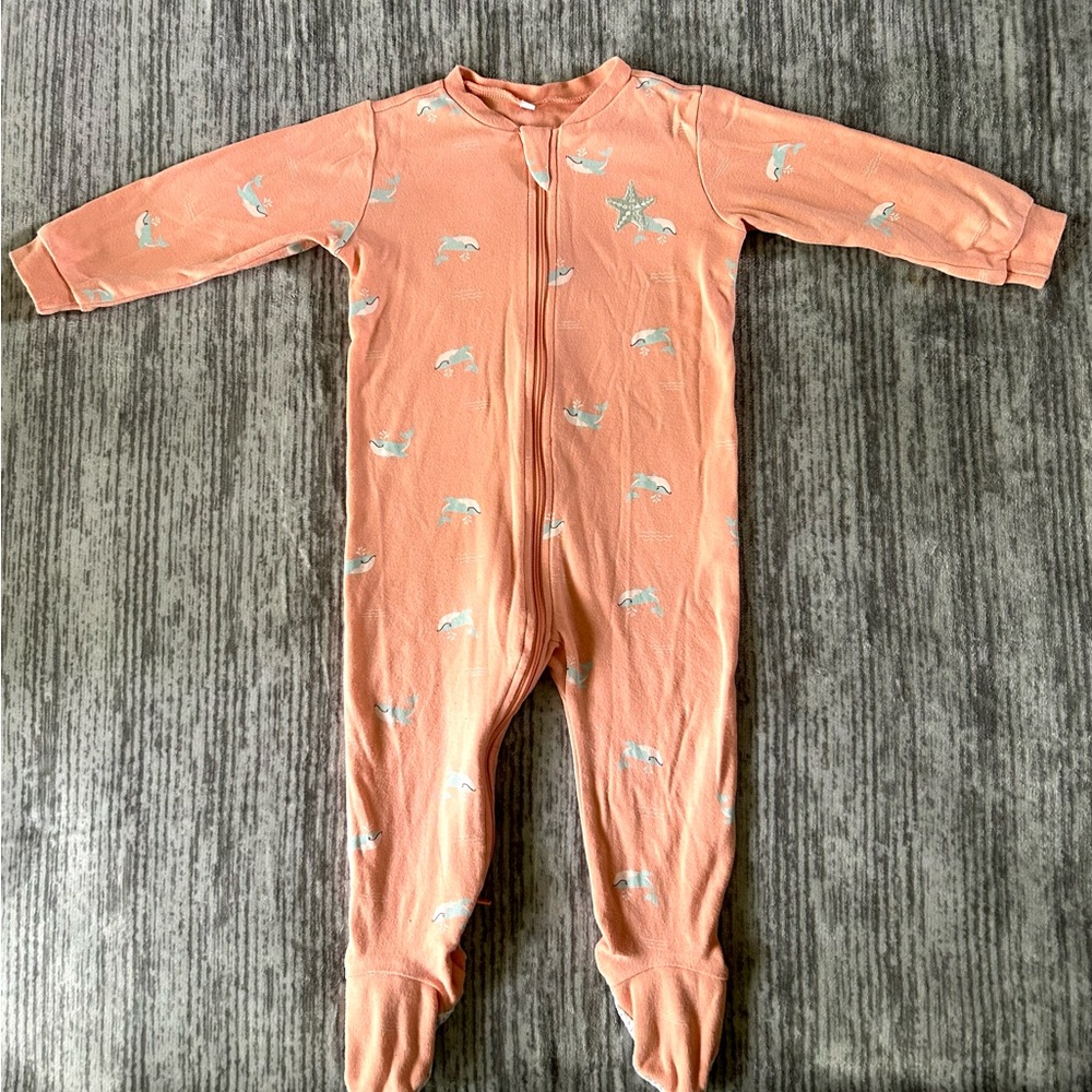 Peach Pekkle pjs for 12 mo in excellent condition!